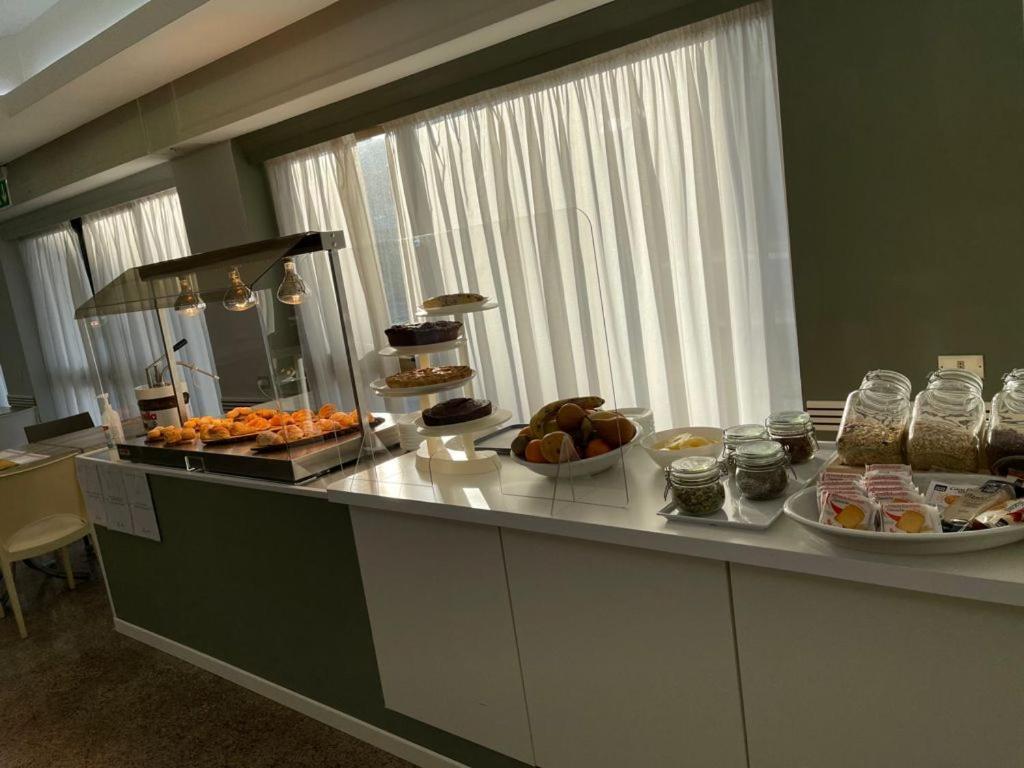 Hotel Franca Misano Adriatico Kültér fotó