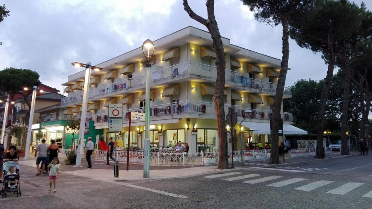 Hotel Franca Misano Adriatico Kültér fotó